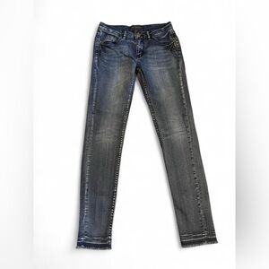 Silver Jeans Dark Wash Women's Skinny Jeans
